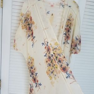 Beautiful flora kimono